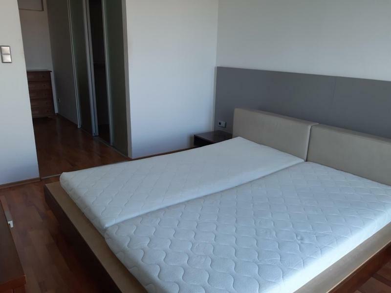 Pleasant Apartment Under The Bratislava Castle Exterior photo